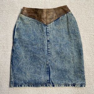 Women’s Vintage Wild Blues Made in Canada Size 3 Denim Cotton Leather Skirt